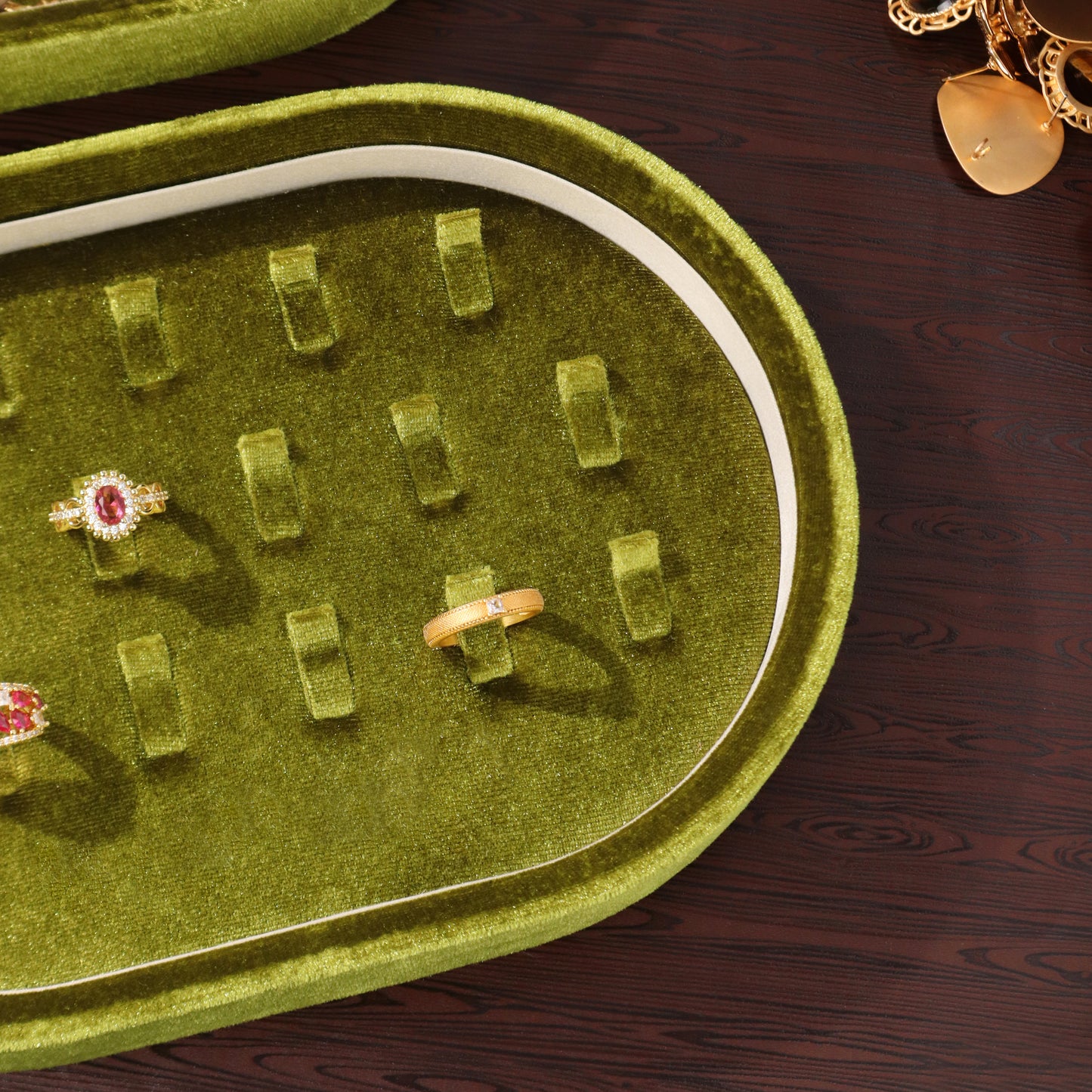 10 pcs FANAI Vintage Moss Green Velvet Oval Stackable Jewelry Tray | Luxury Velvet Ribbed Ring Slots Counter Presentation Display